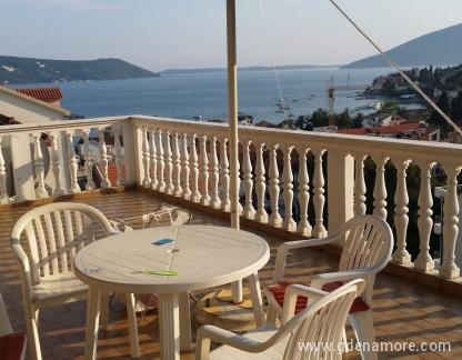 Apartmani Momcilovic, Privatunterkunft im Ort Meljine, Montenegro